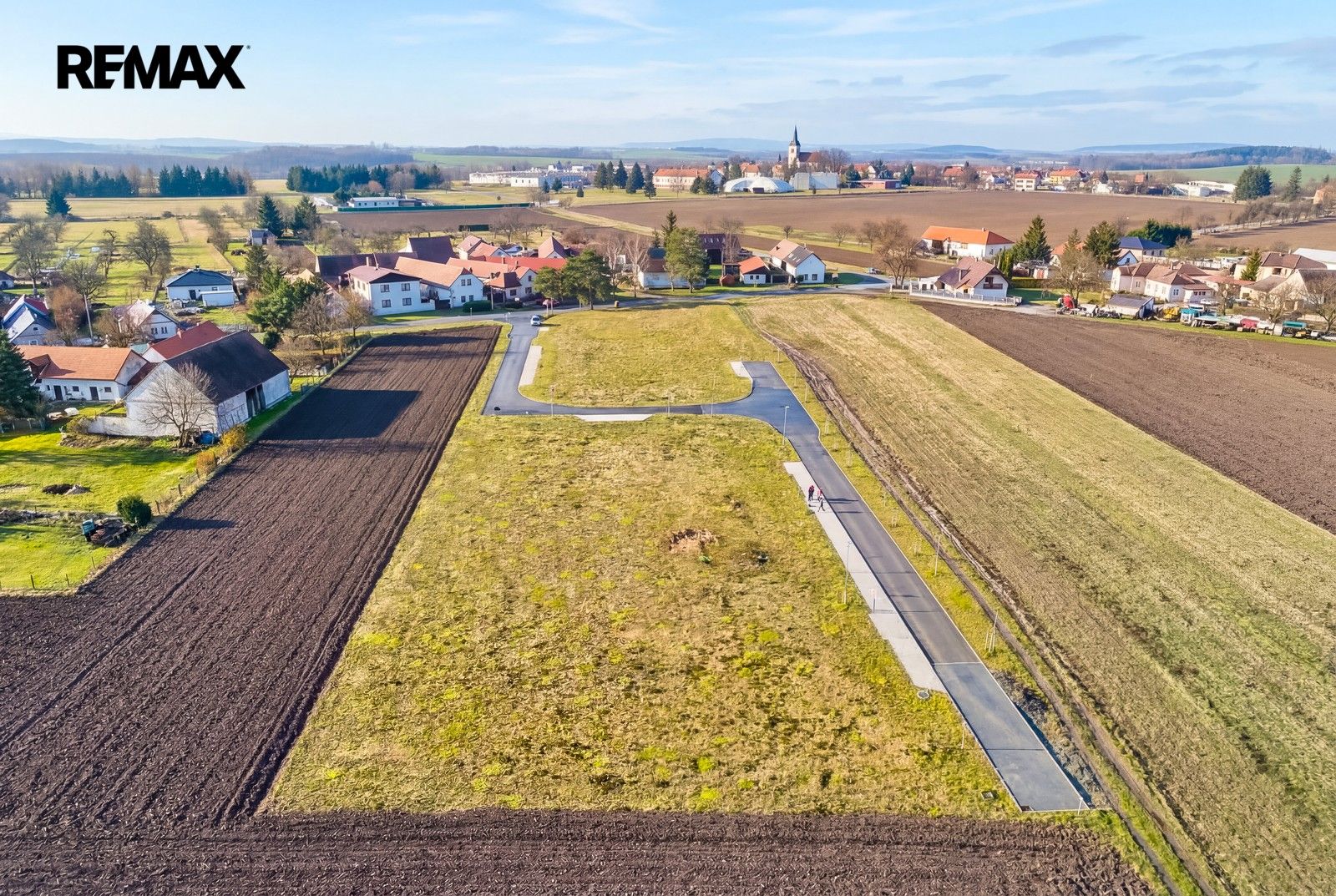 Prodej pozemku 873 m² - foto 2