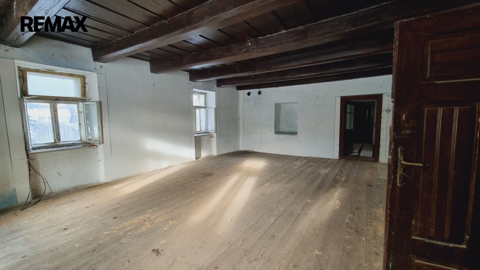 Prodej domu 215 m² - foto 3