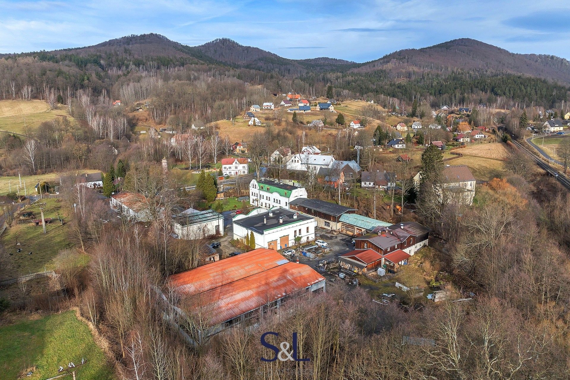 Prodej komerčního prostoru 315 m² - foto 5