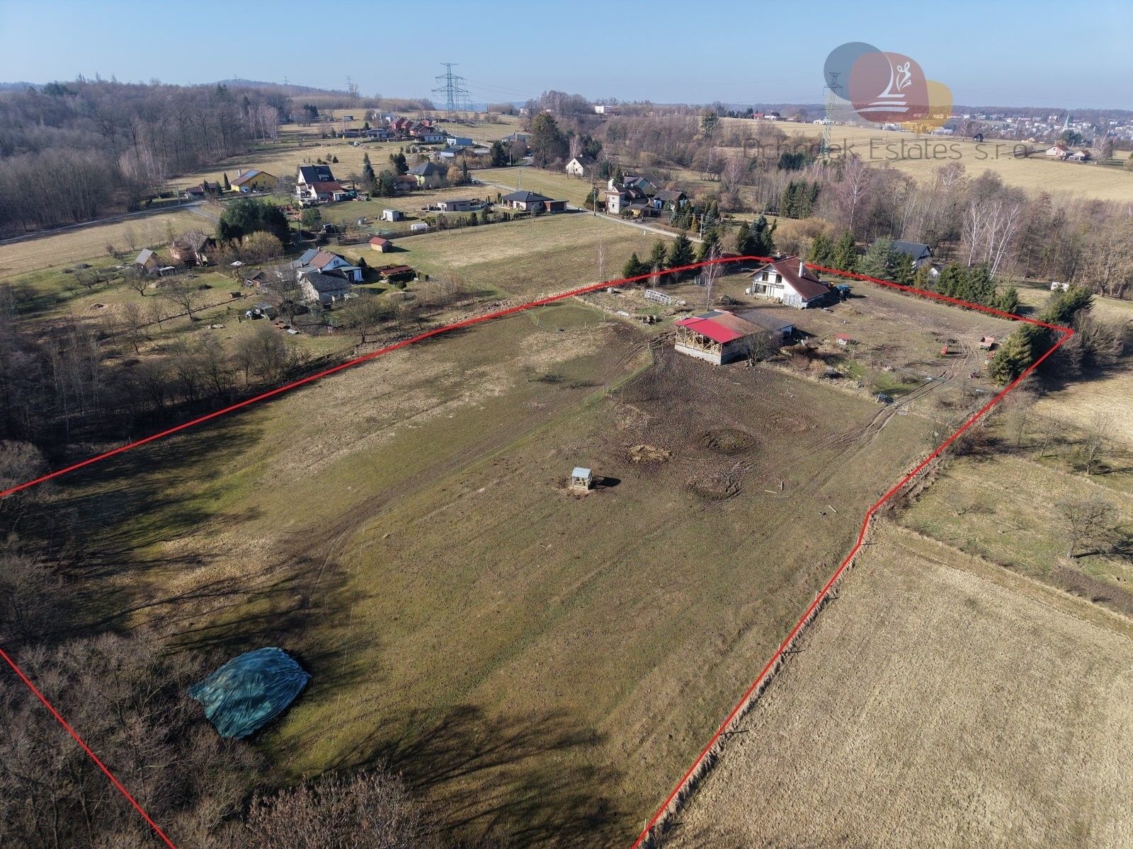 Prodej pozemku 17842 m² - foto 1