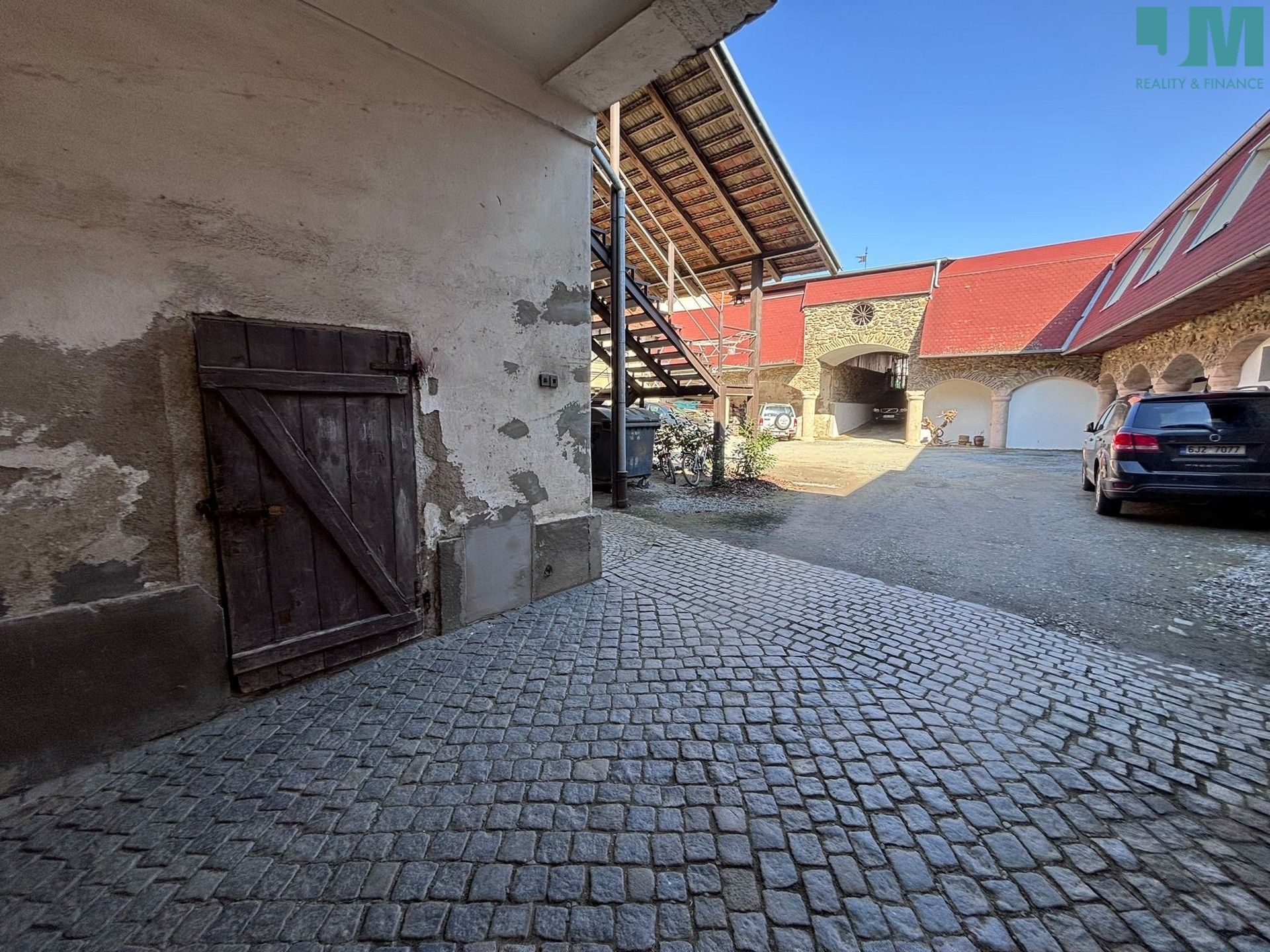 Pronájem bytu 3+kk 84 m² - foto 12