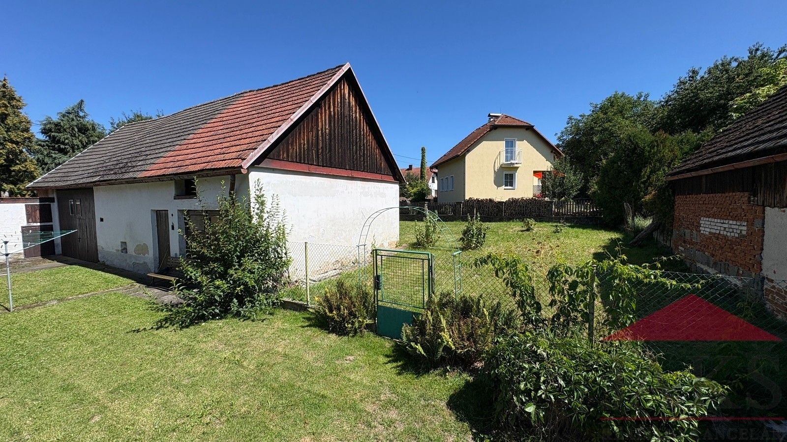 Prodej domu 85 m² - foto 2