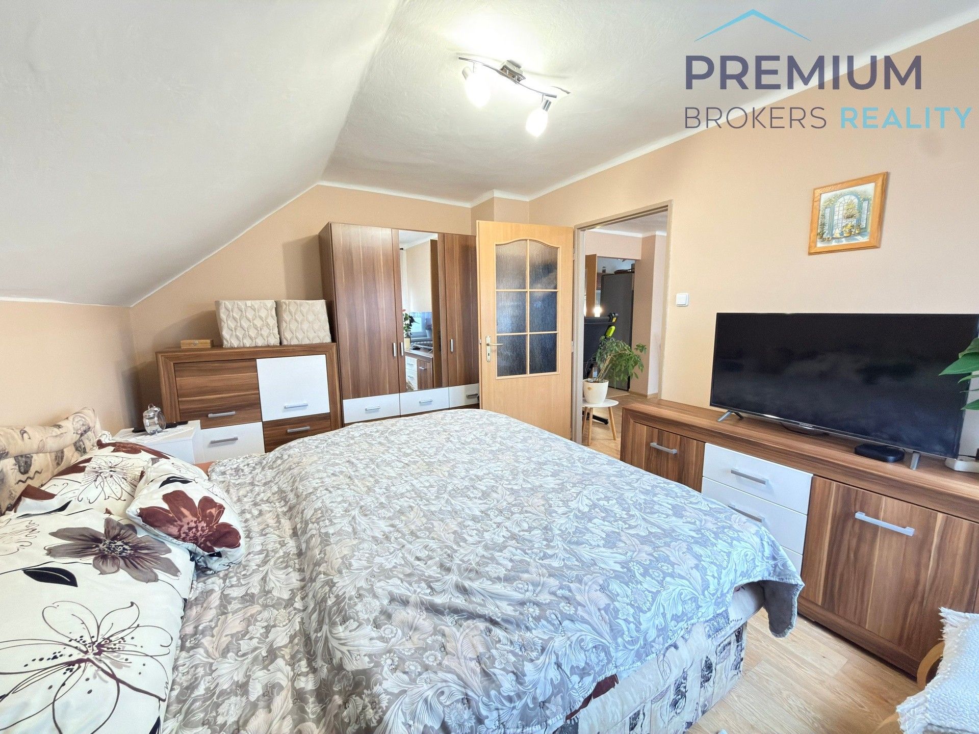 Prodej bytu 3+1 70 m² - foto 5