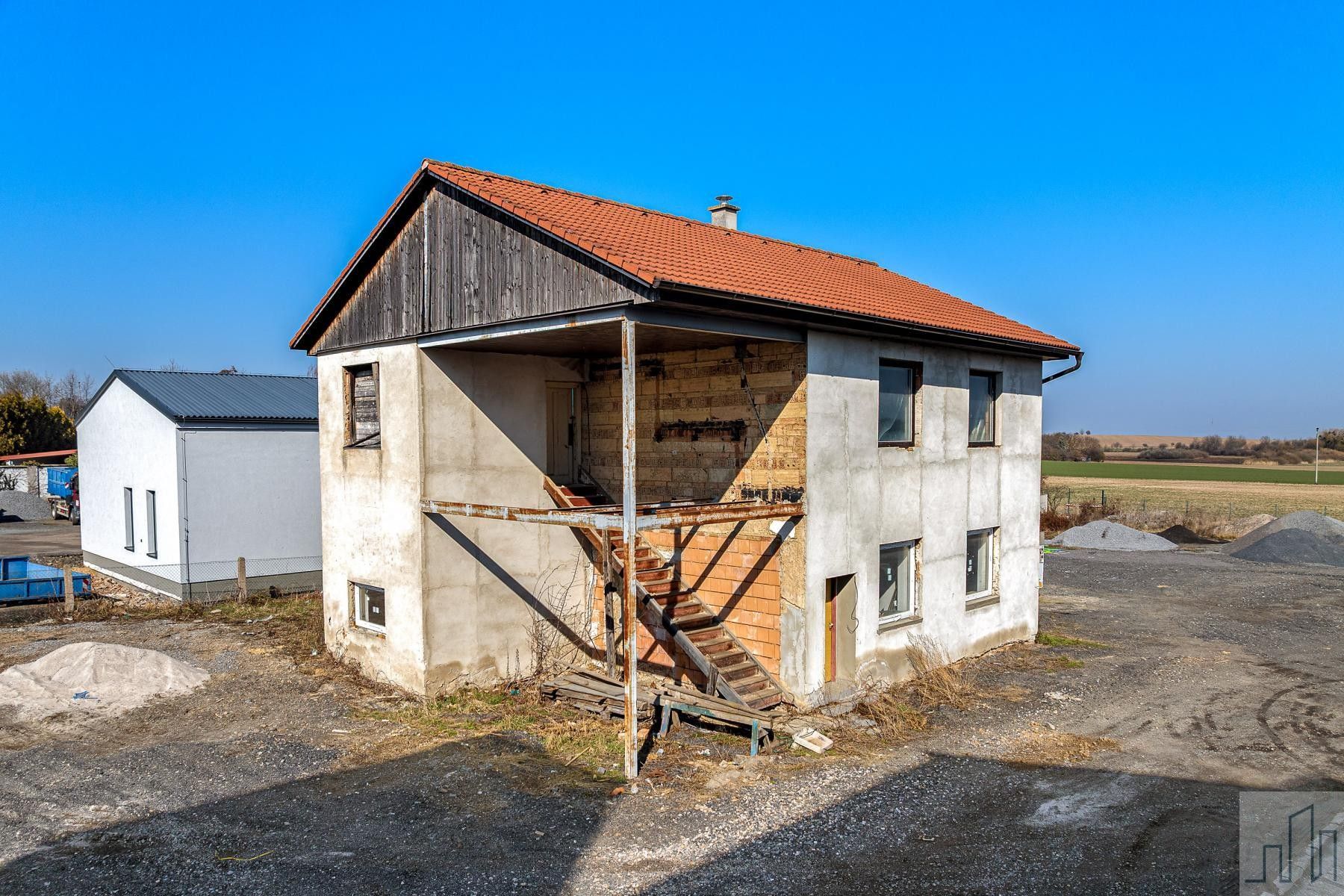 Prodej komerčního prostoru 1970 m² - foto 16