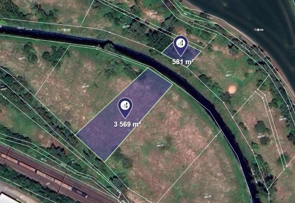Prodej nemovitosti 55007 m² - foto 3