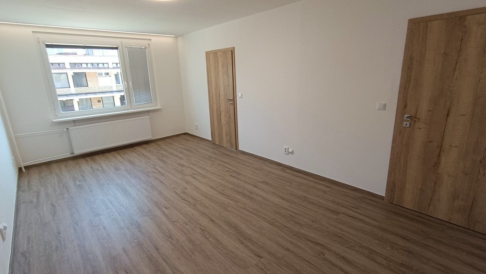 Pronájem bytu 3+1 74 m² - foto 5