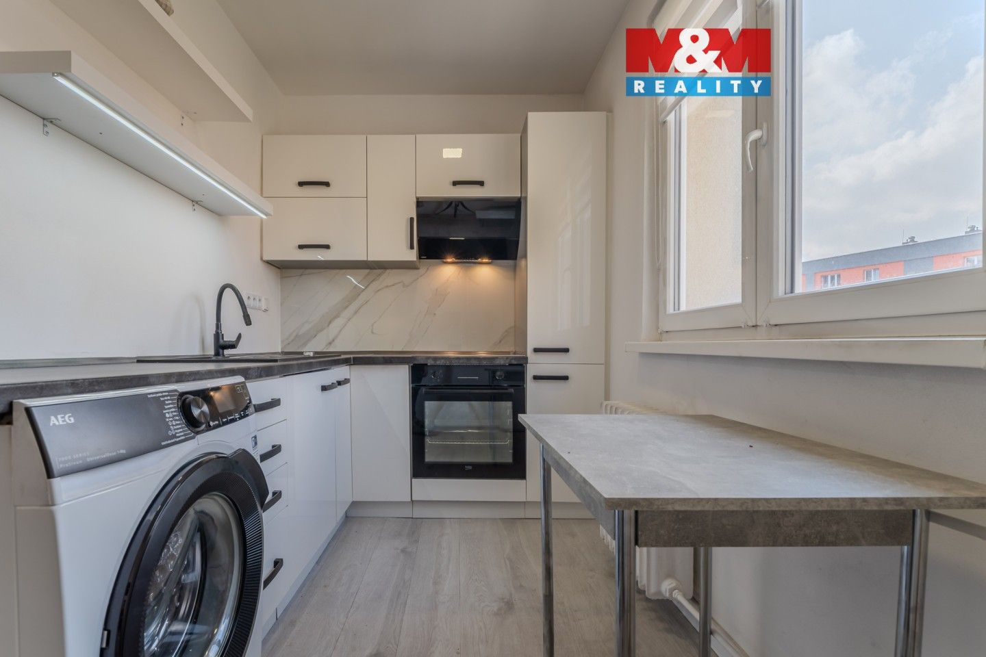 Prodej bytu 2+1 54 m² - foto 1