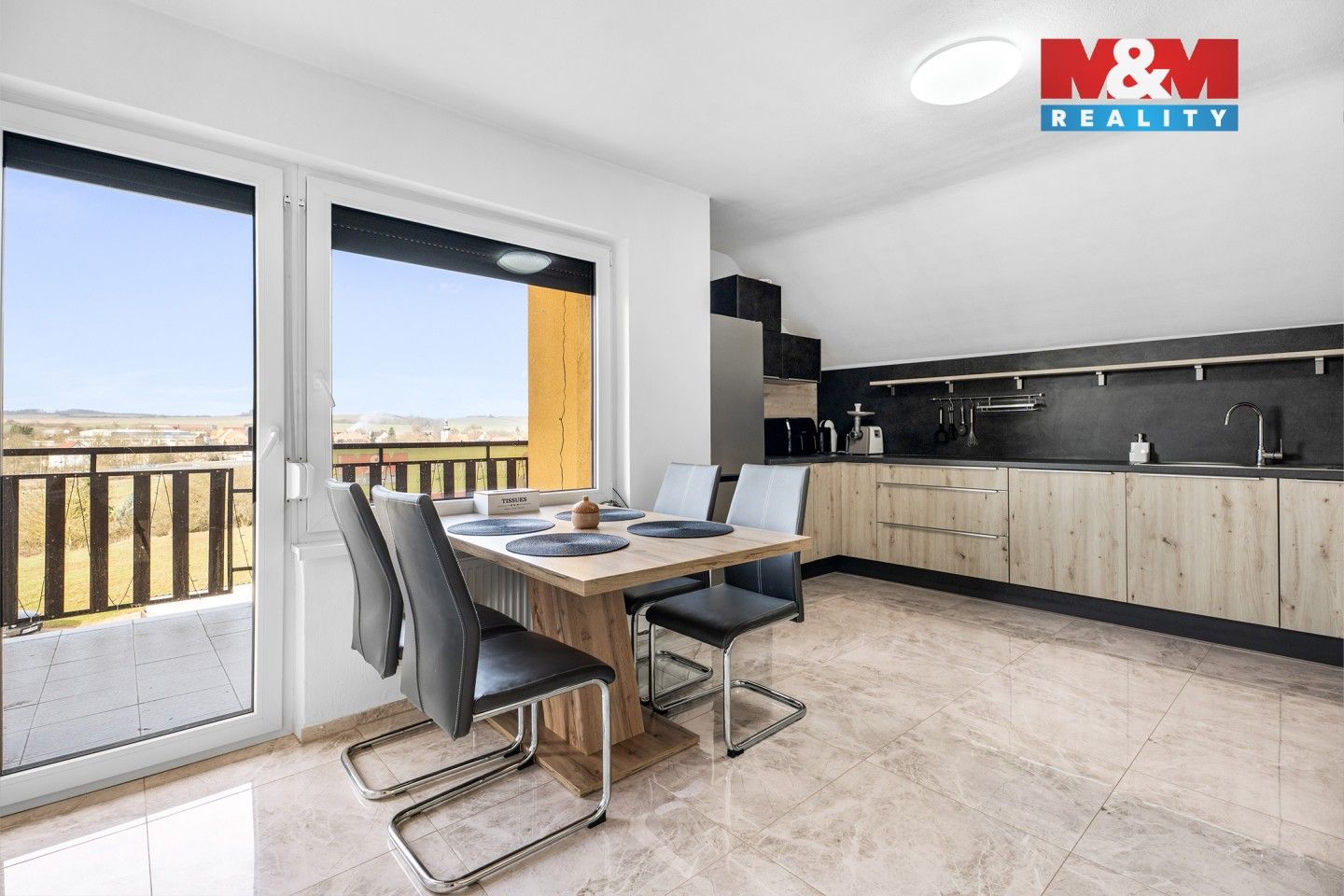 Prodej domu 280 m² - foto 3