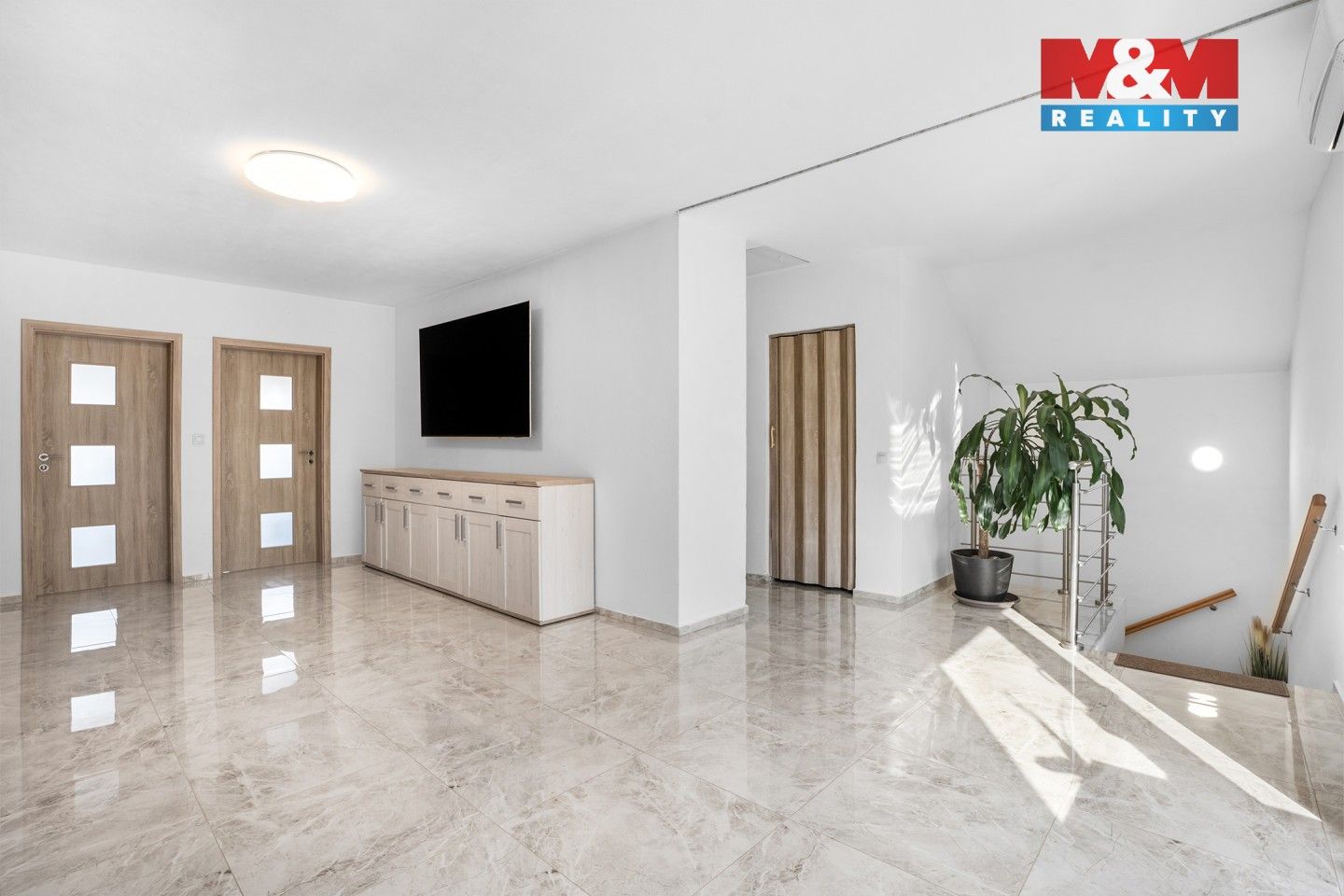 Prodej domu 280 m² - foto 28