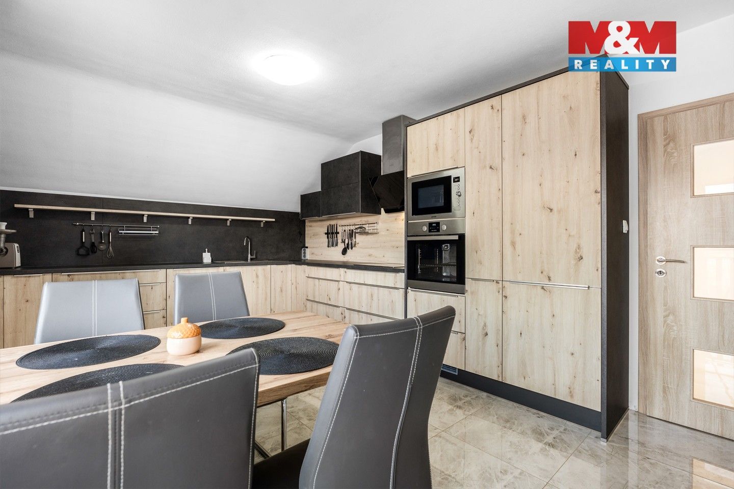 Prodej domu 280 m² - foto 31