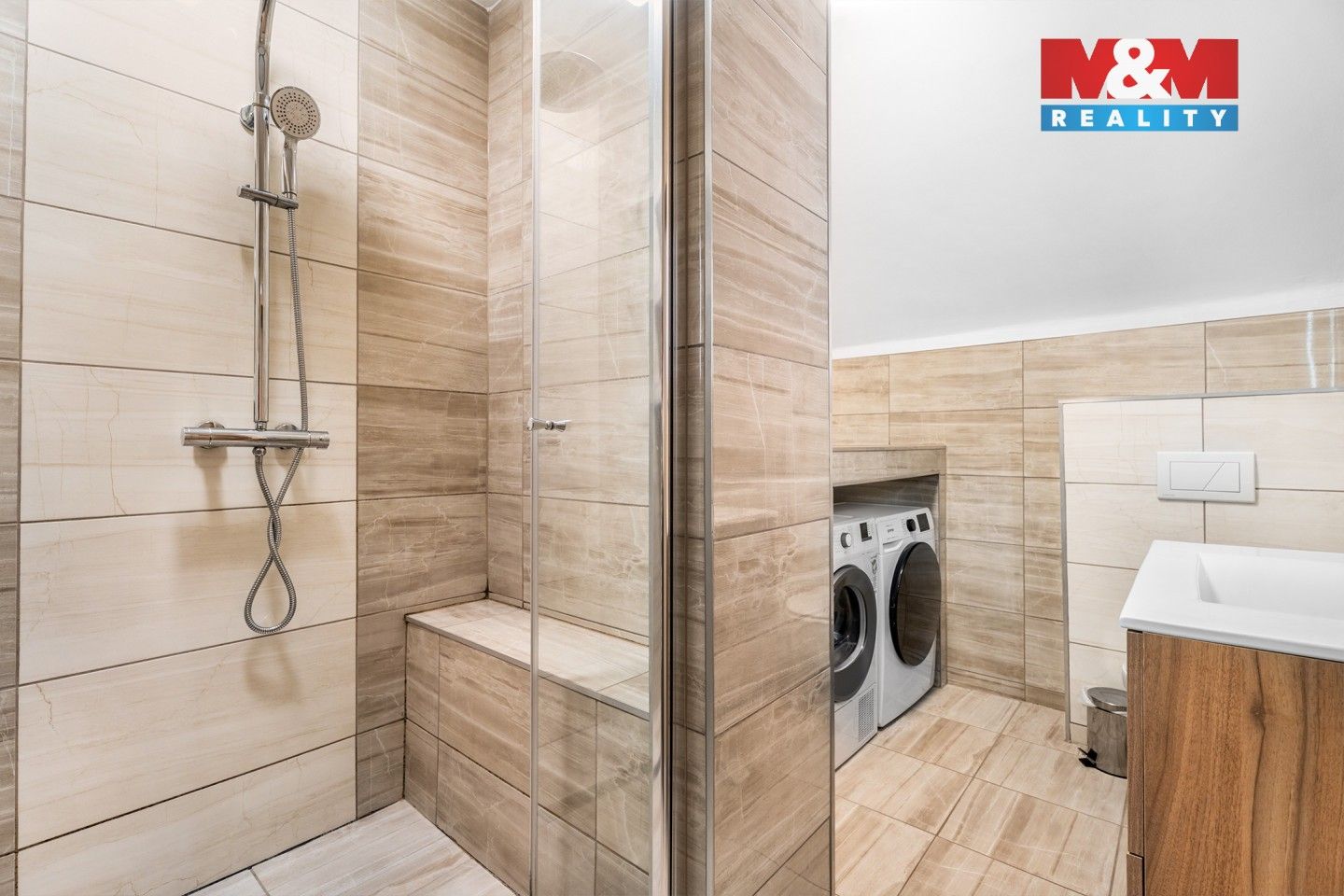 Prodej domu 280 m² - foto 33