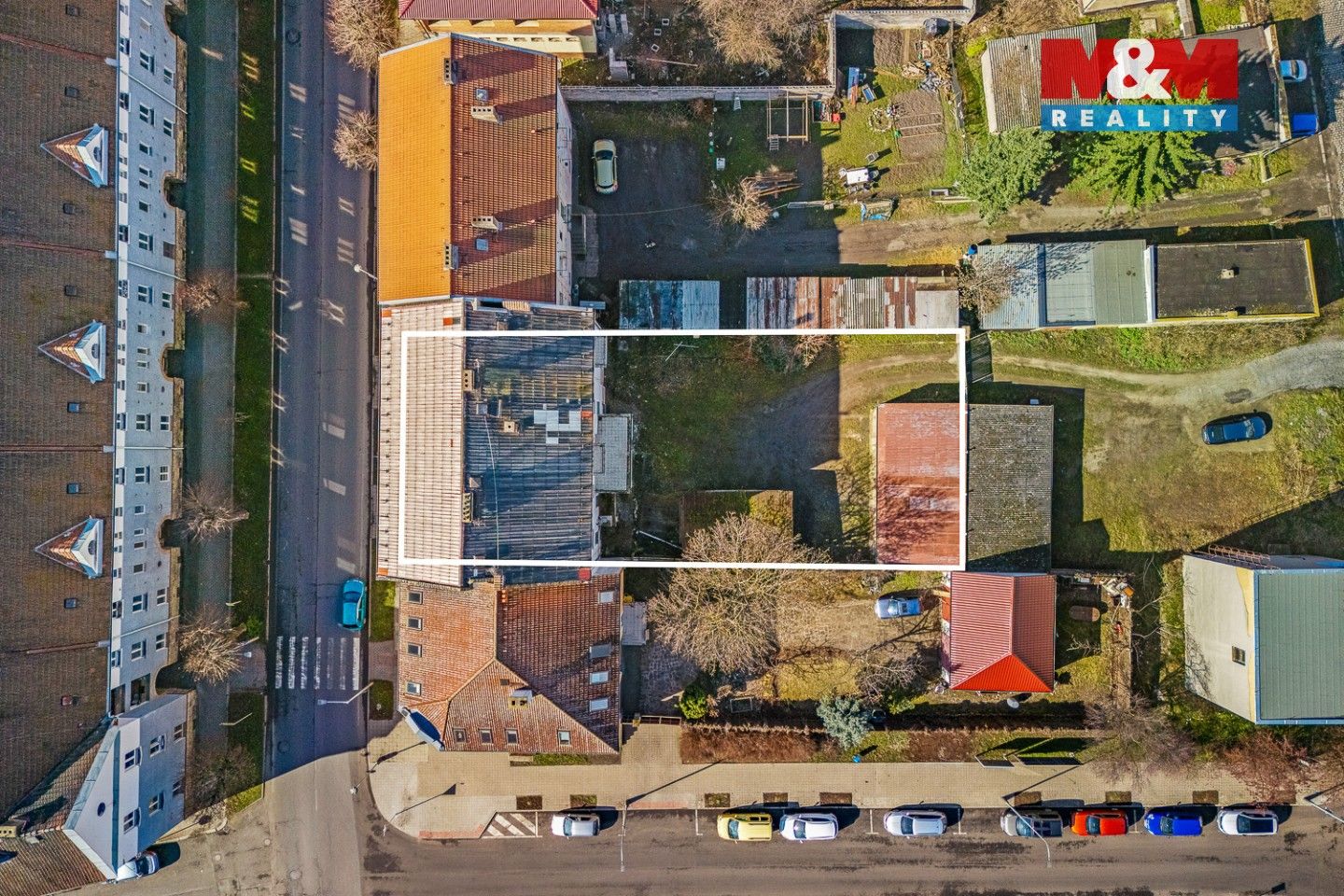 Prodej komerčního prostoru 744 m² - foto 2
