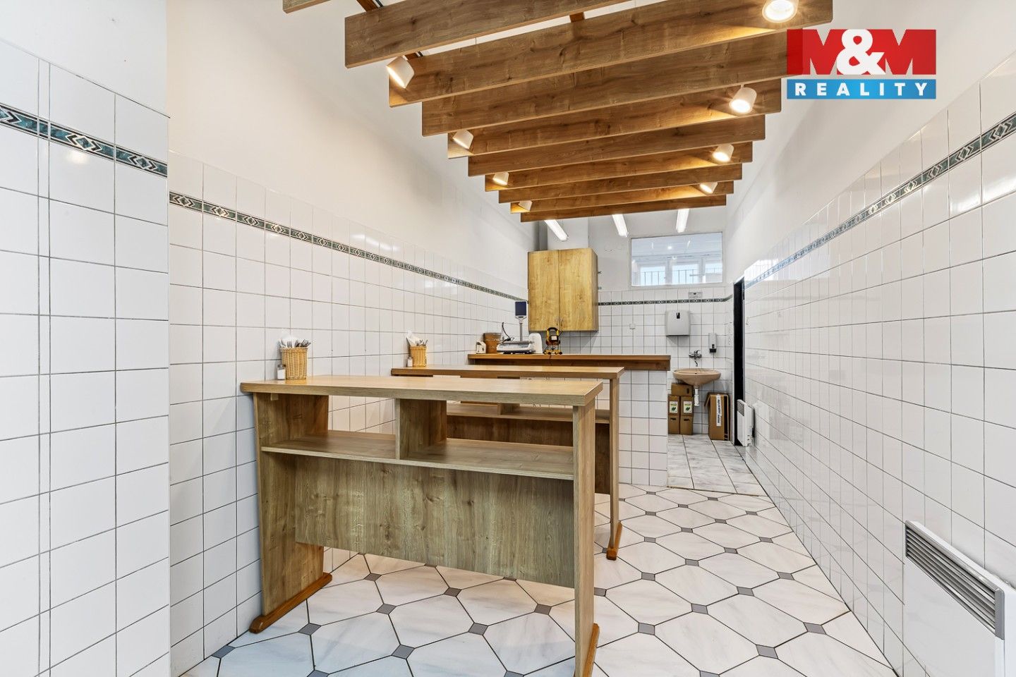 Prodej komerčního prostoru 744 m² - foto 33