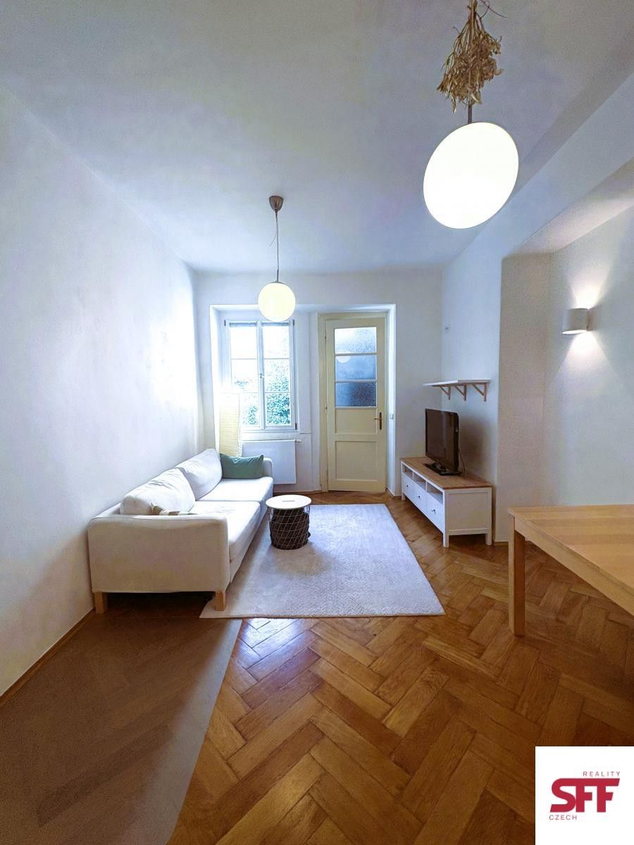Pronájem bytu 3+kk 76 m² - foto 4
