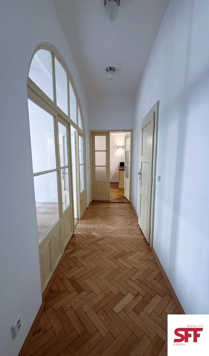 Pronájem bytu 3+kk 76 m² - foto 9