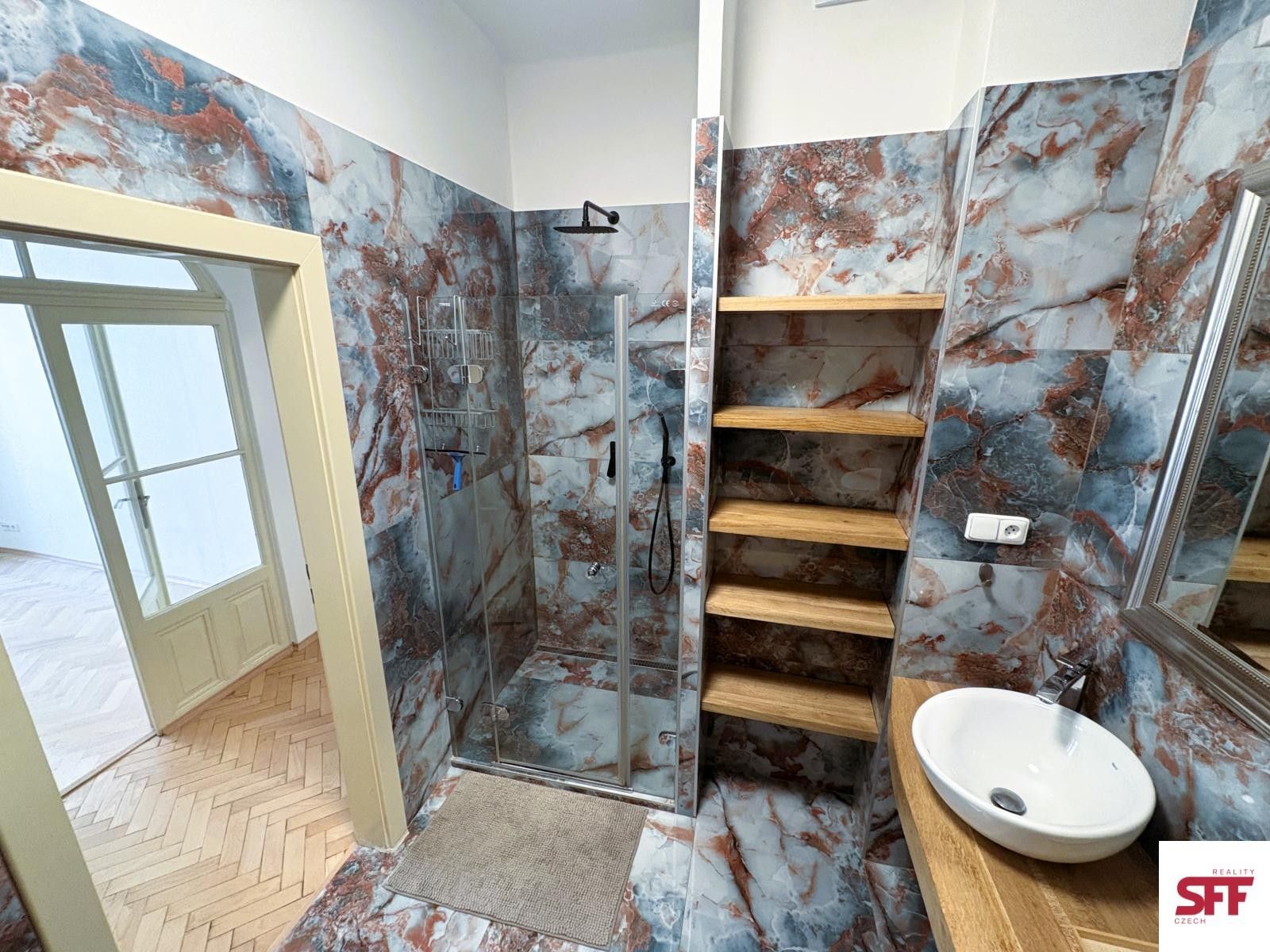 Pronájem bytu 3+kk 76 m² - foto 17