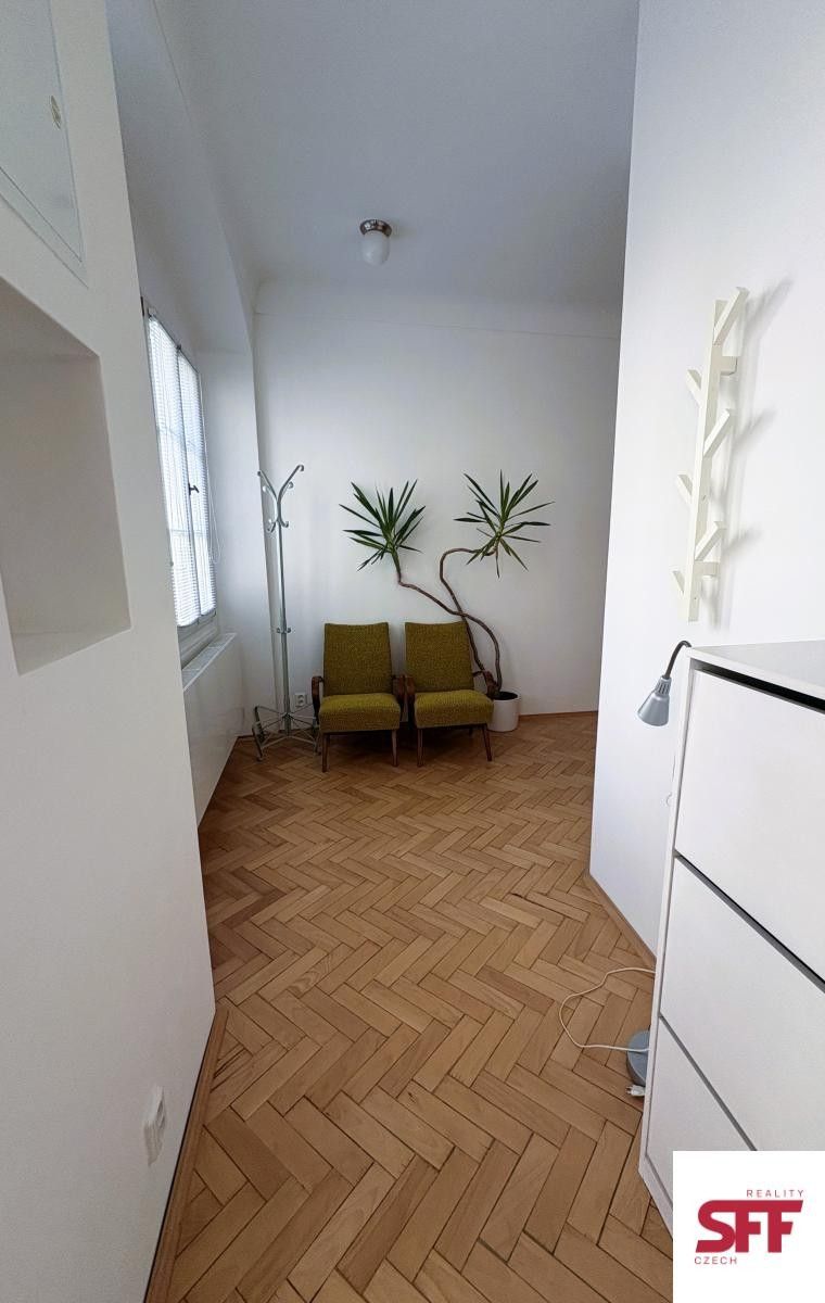 Pronájem bytu 3+kk 76 m² - foto 19