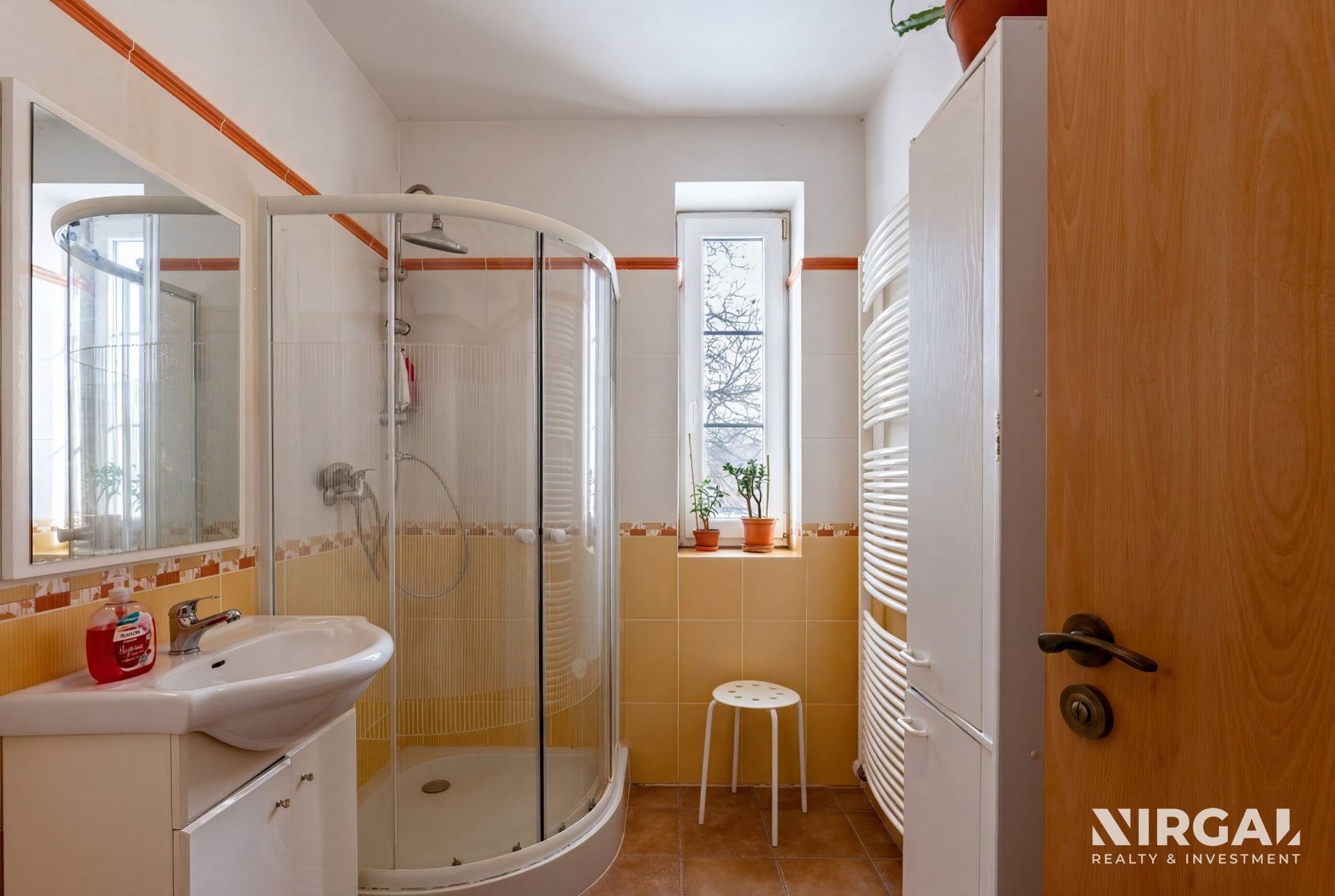 Prodej nemovitosti 952 m² - foto 16