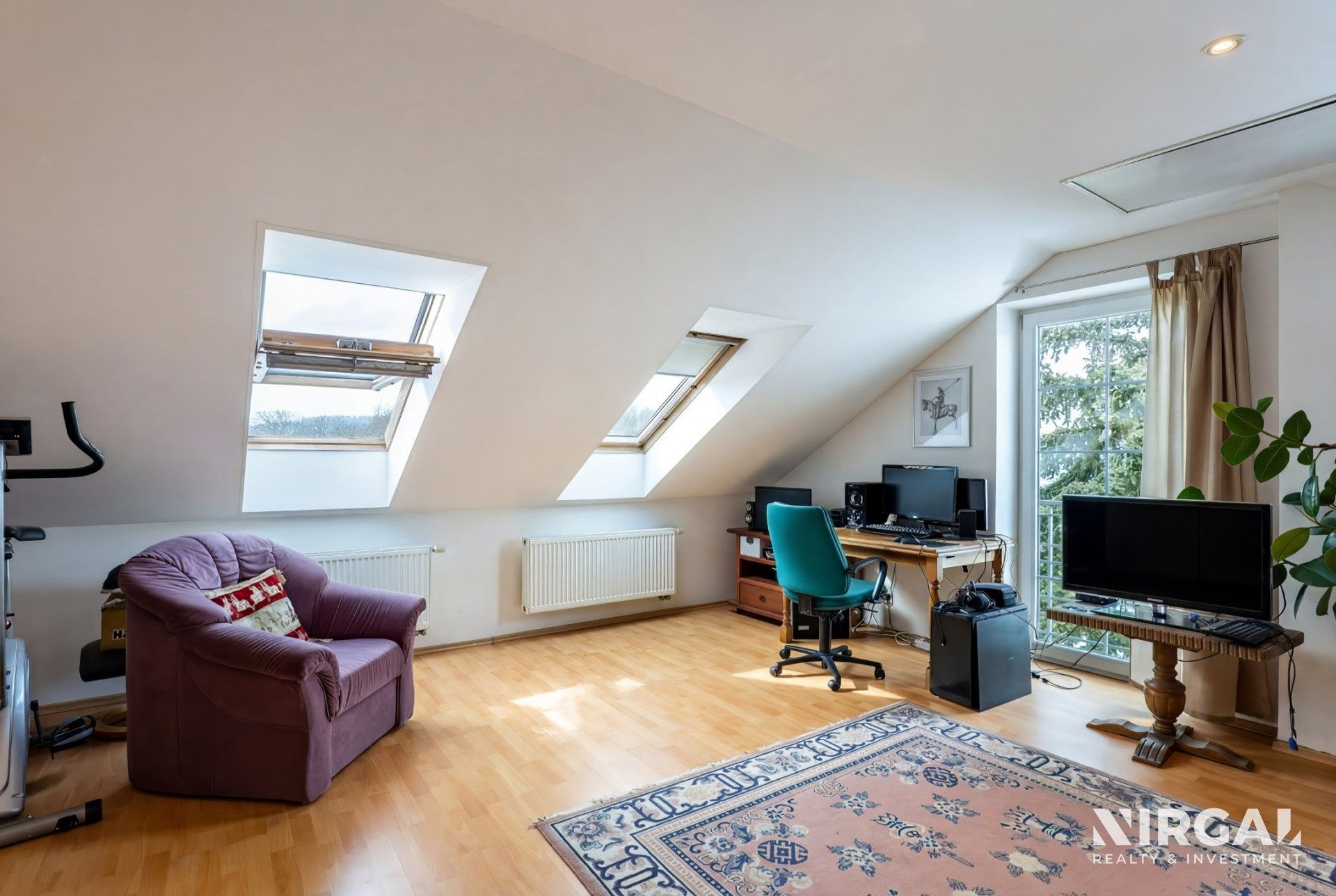 Prodej nemovitosti 952 m² - foto 14