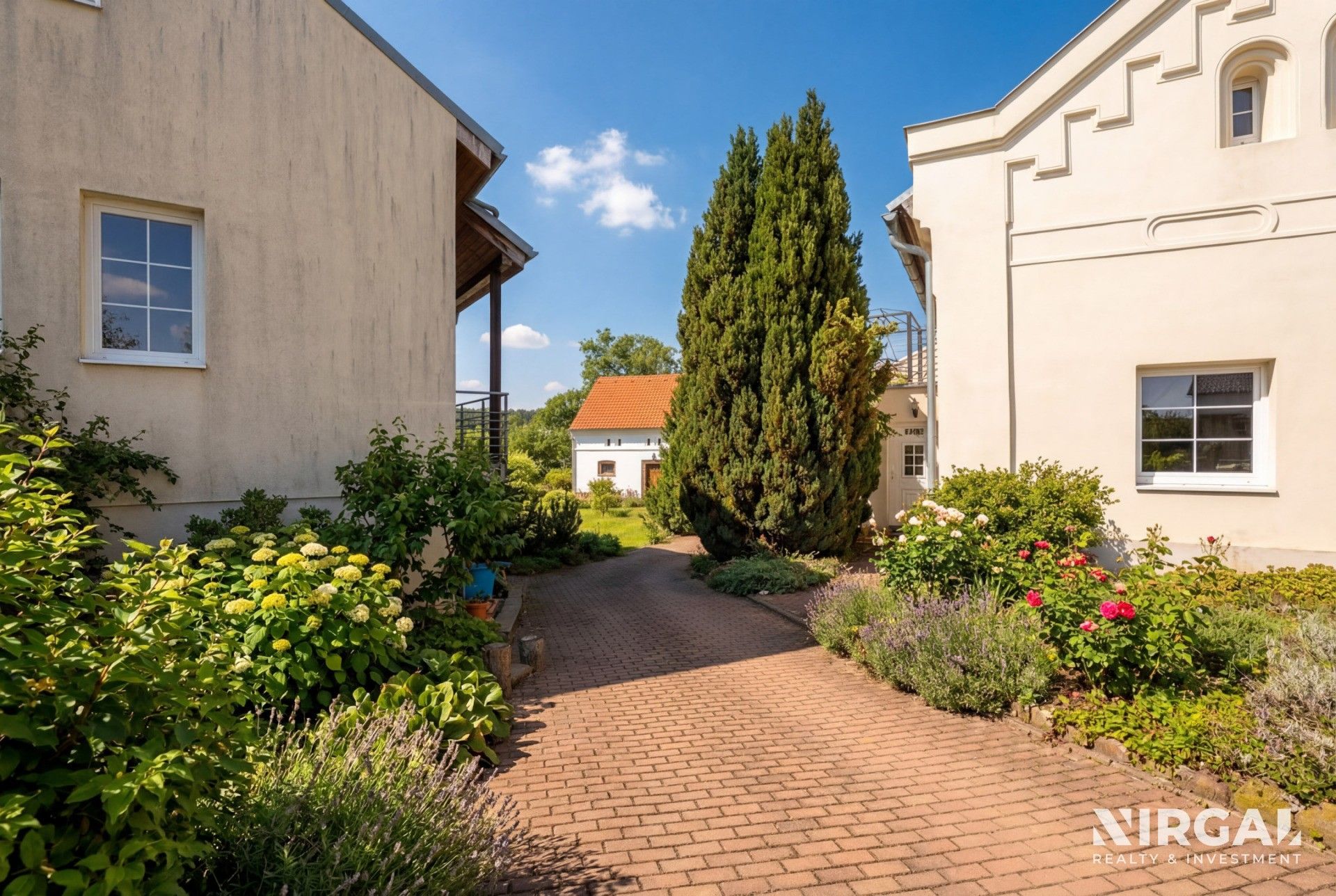 Prodej nemovitosti 952 m² - foto 20