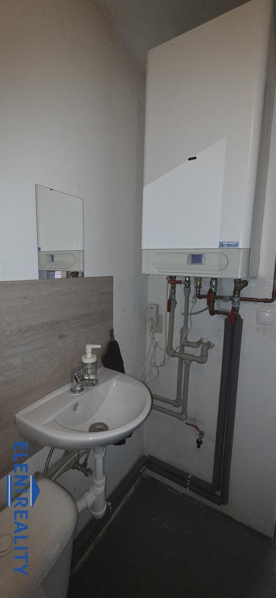 Prodej domu 228 m² - foto 35