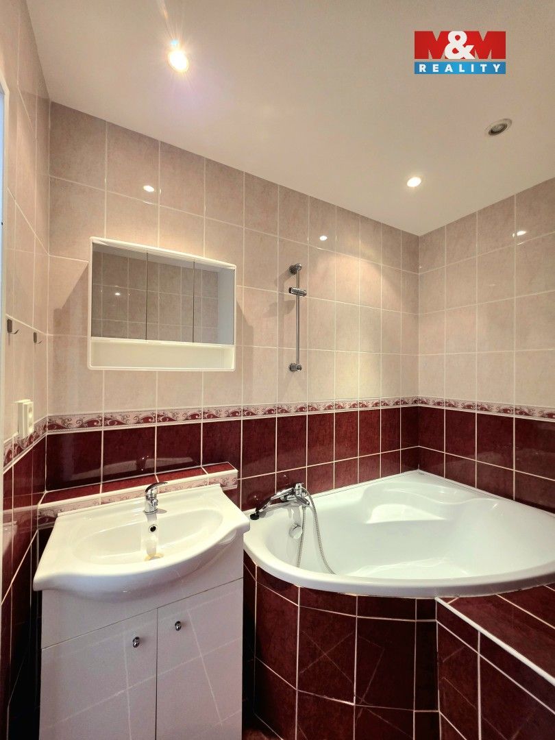 Prodej bytu 1+kk 32 m² - foto 2