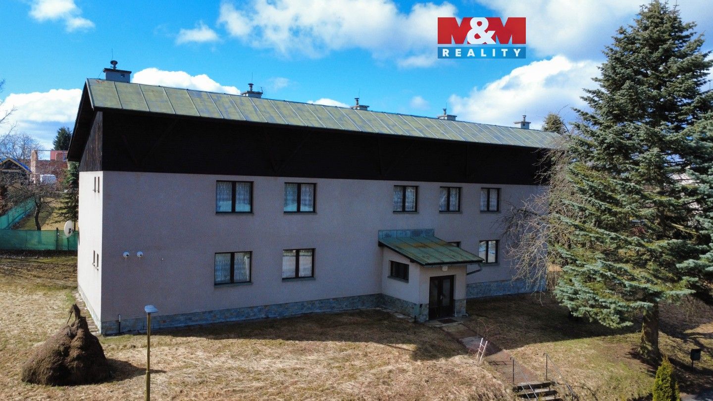 Pronájem komerčního prostoru 563 m² - foto 1