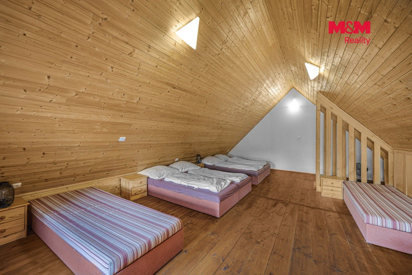 Prodej komerčního prostoru 287 m² - foto 31
