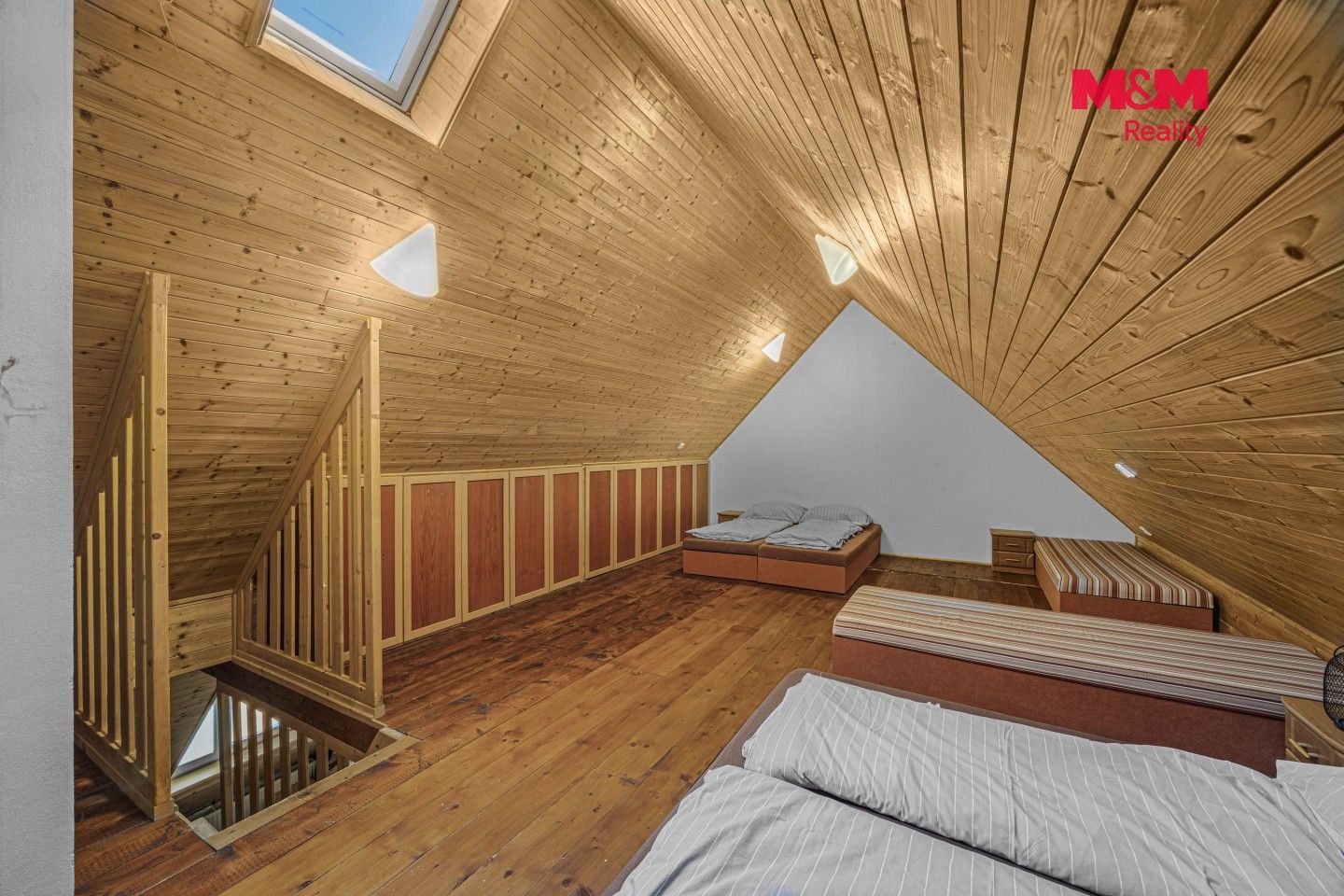 Prodej komerčního prostoru 287 m² - foto 33