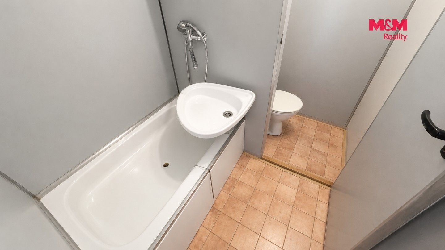 Pronájem bytu 1+1 34 m² - foto 4