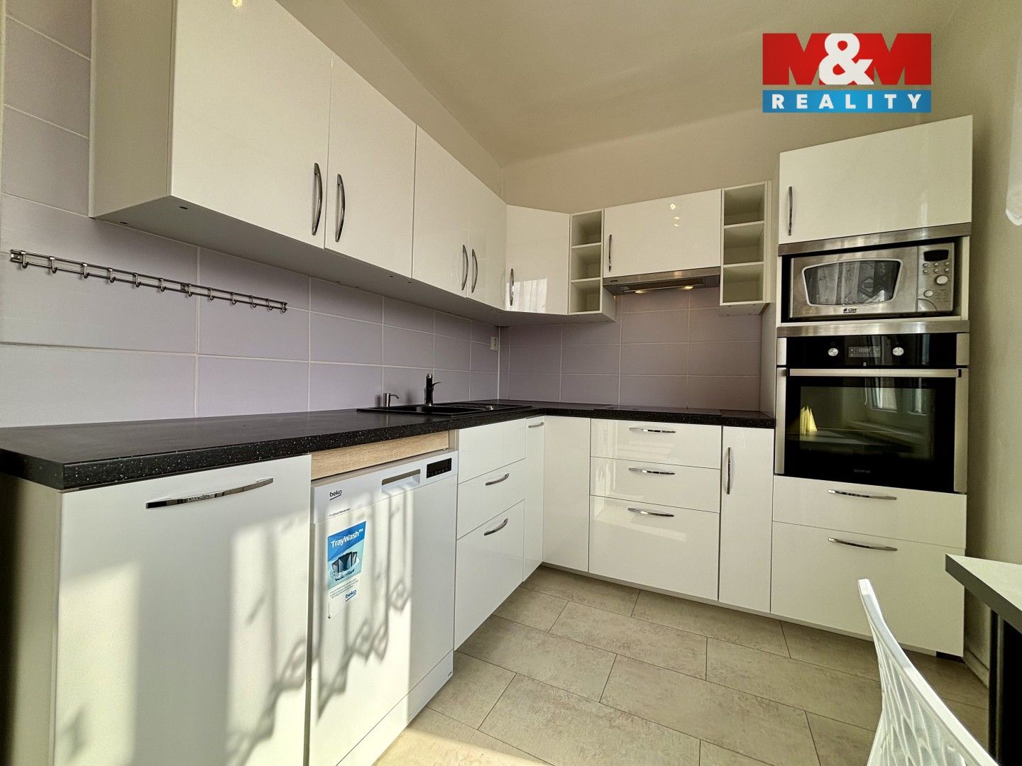 Prodej bytu 2+1 57 m² - foto 4