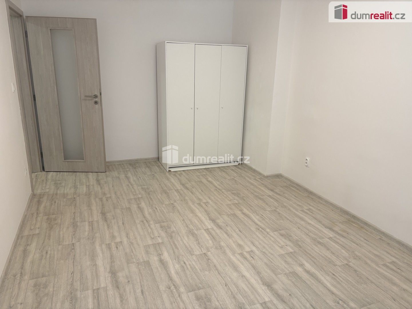 Pronájem bytu 2+1 53 m² - foto 5