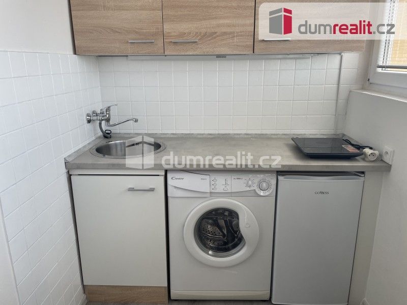 Pronájem bytu 1+kk 23 m² - foto 4