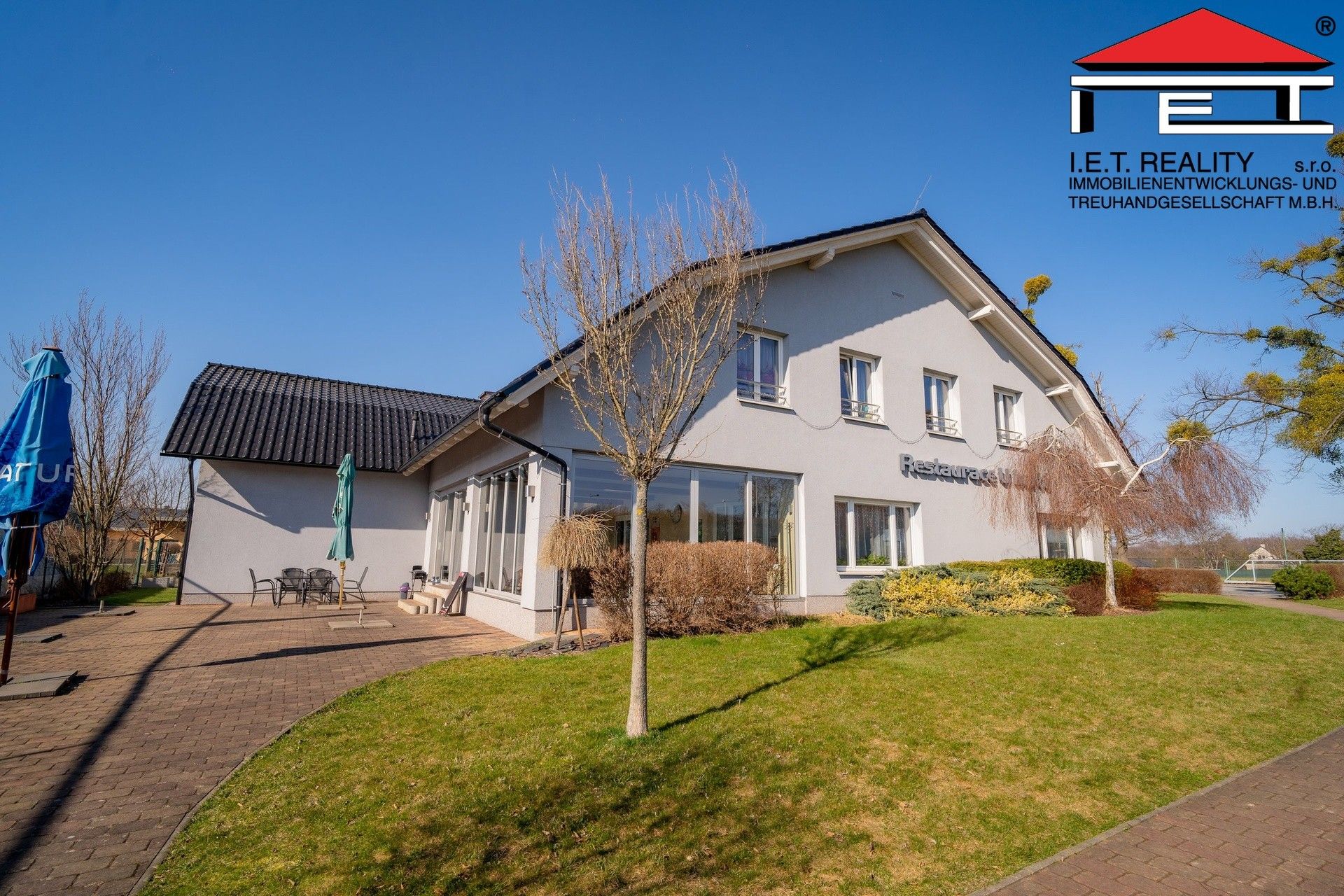Prodej bytu 1004 m² - foto 5