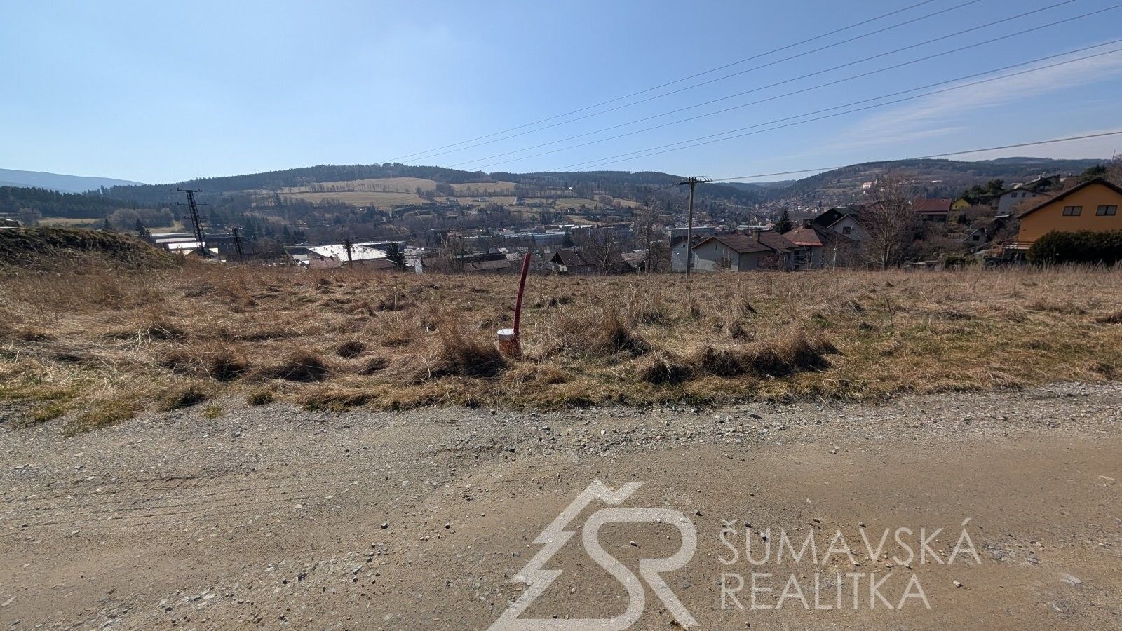 Prodej pozemku 2037 m² - foto 1