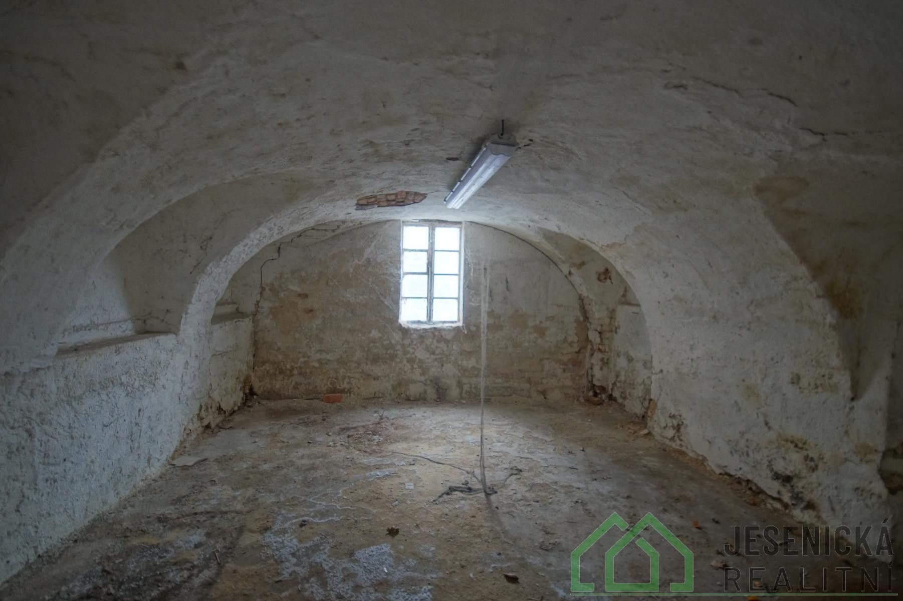 Prodej nemovitosti 73 m² - foto 4