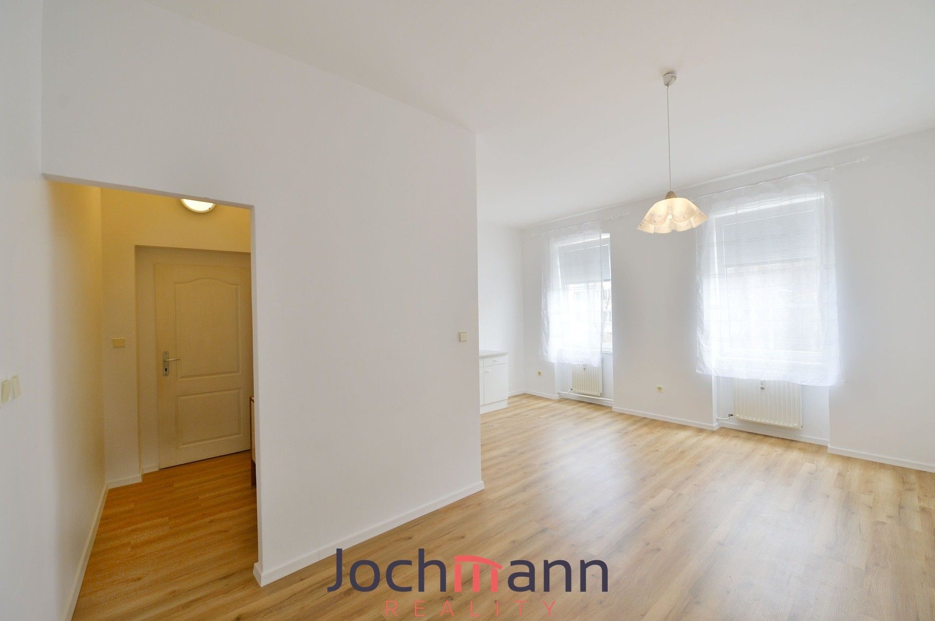 Pronájem bytu 2+kk 60 m² - foto 2