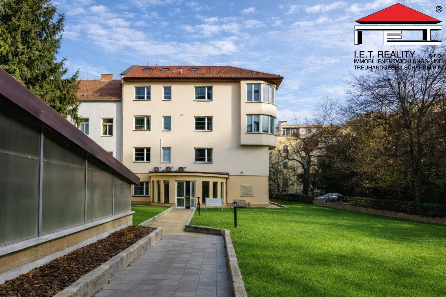 Pronájem bytu 1+kk 23 m² - foto 10