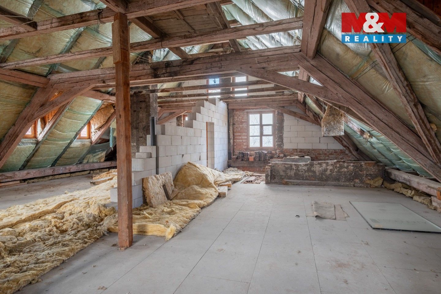 Prodej komerčního prostoru 615 m² - foto 16