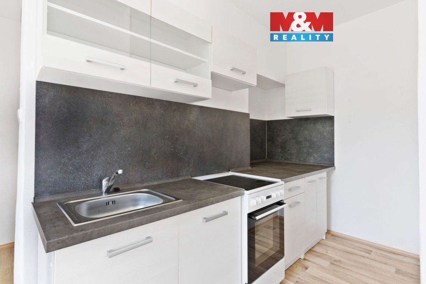 Prodej bytu 2+kk 44 m² - foto 1