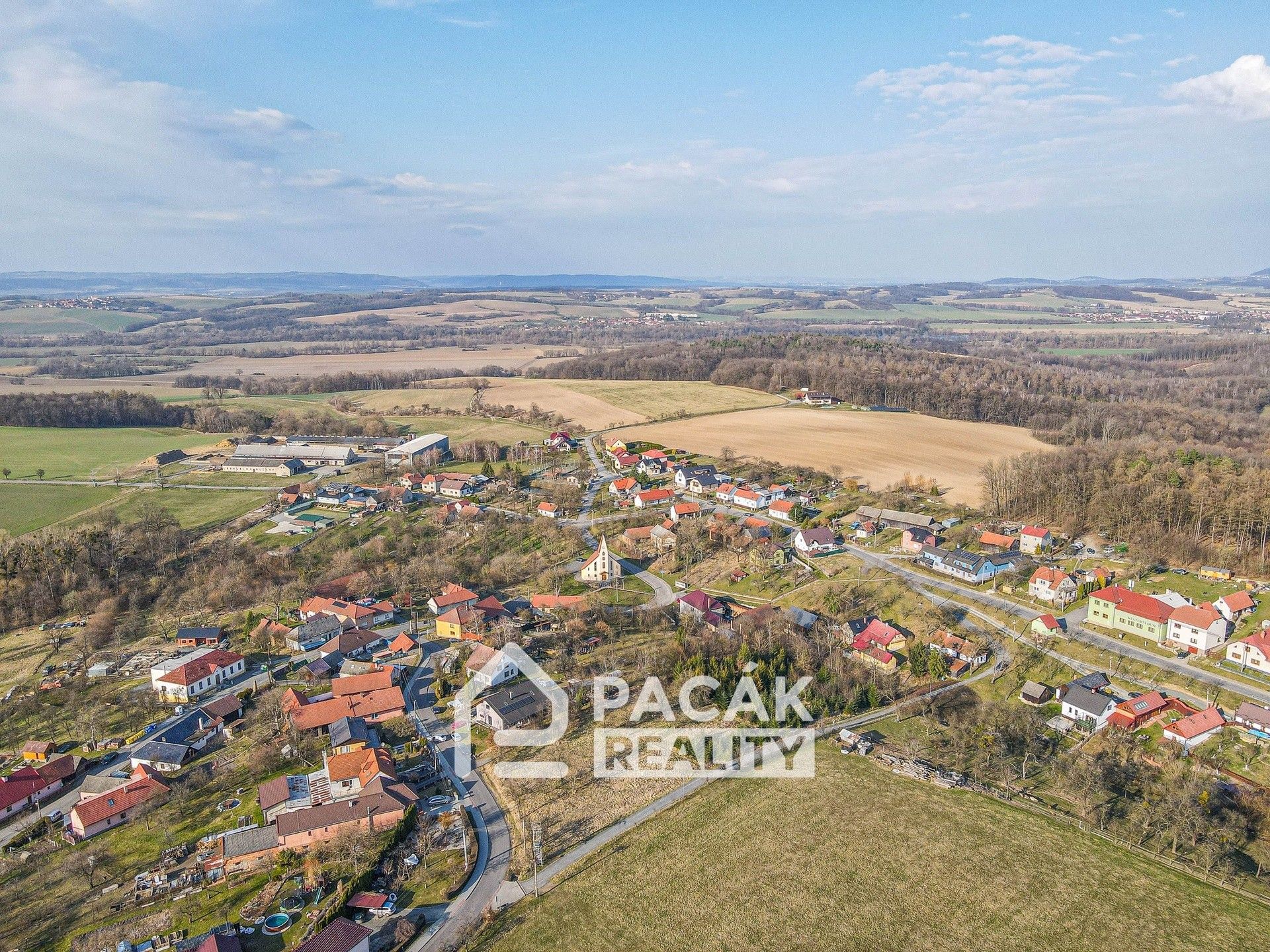 Prodej pozemku 4220 m² - foto 7