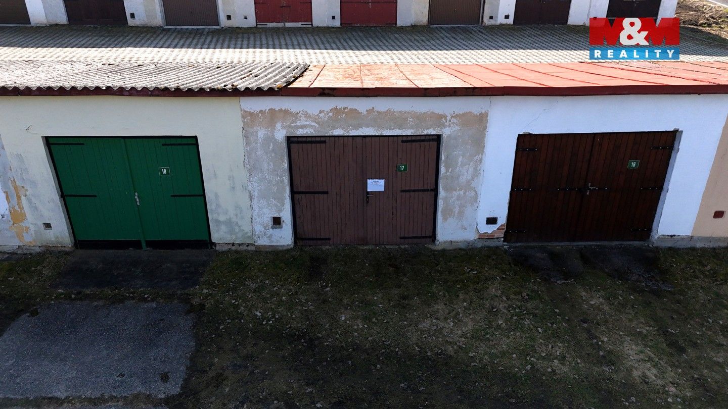 Prodej nemovitosti 12 m² - foto 4