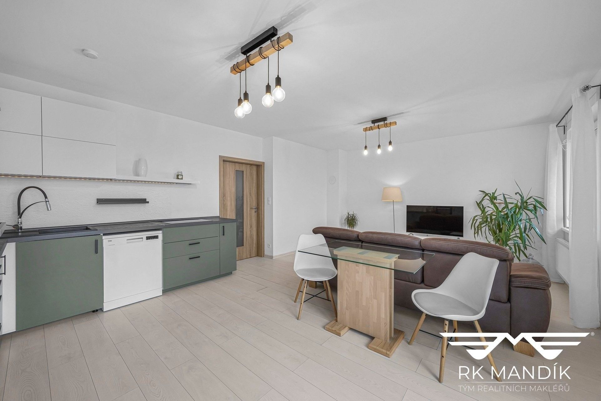 Prodej bytu 3+kk 71 m² - foto 14