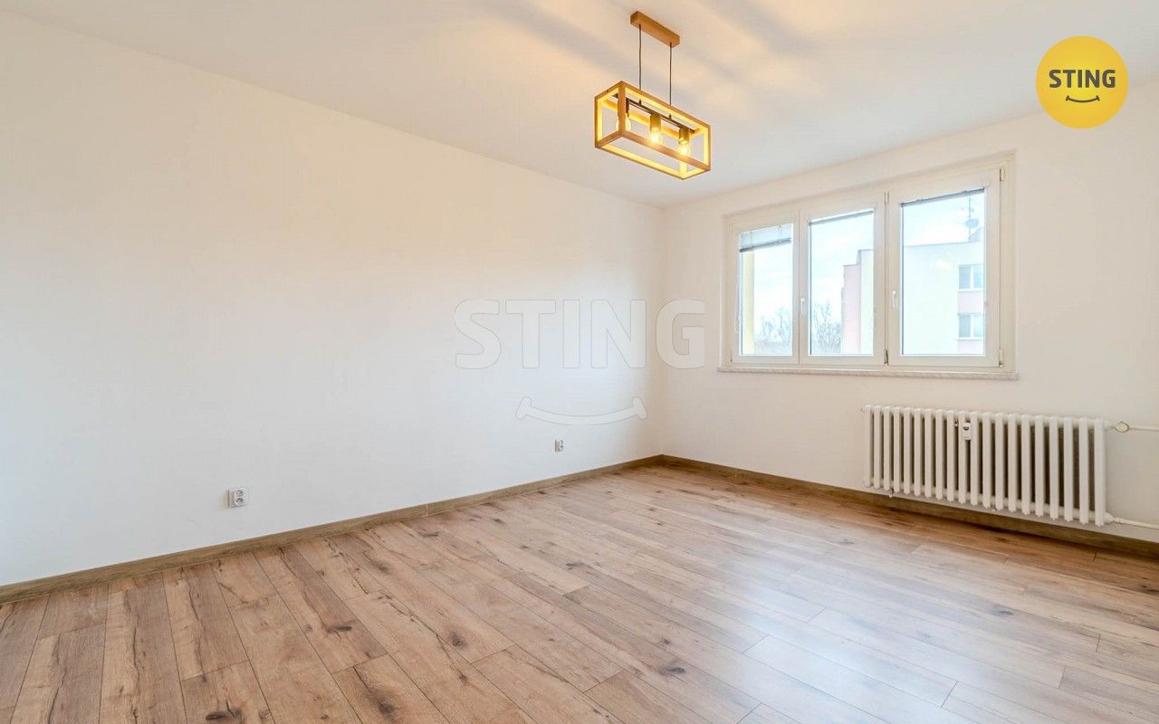 Pronájem bytu 2+1 56 m² - foto 4