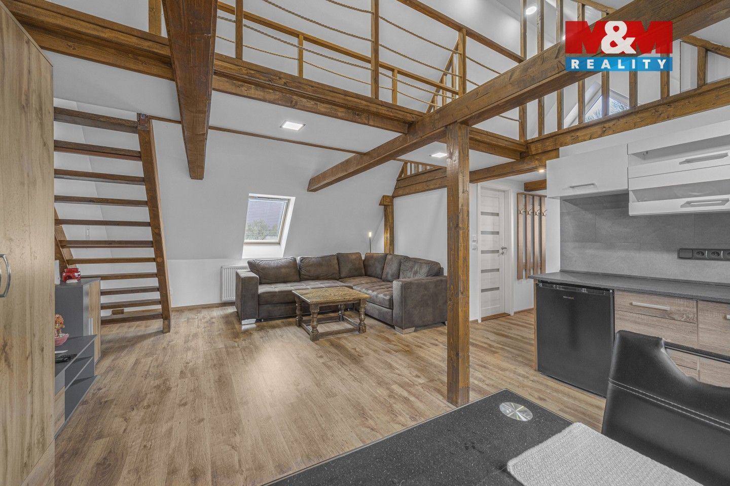 Prodej komerčního prostoru 209 m² - foto 9