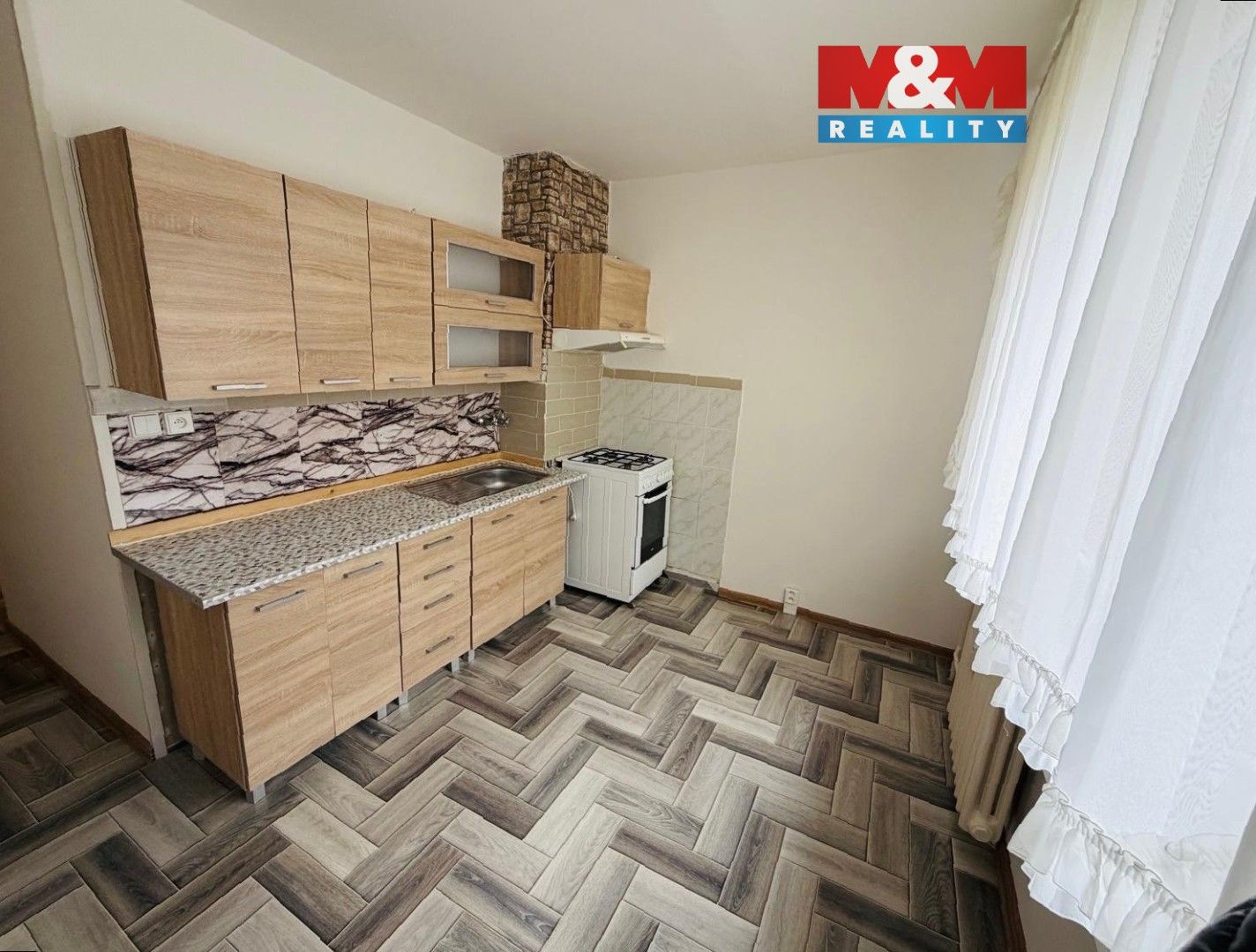 Pronájem bytu 2+1 61 m² - foto 1