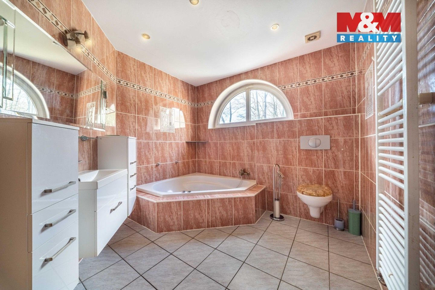Pronájem komerčního prostoru 300 m² - foto 5