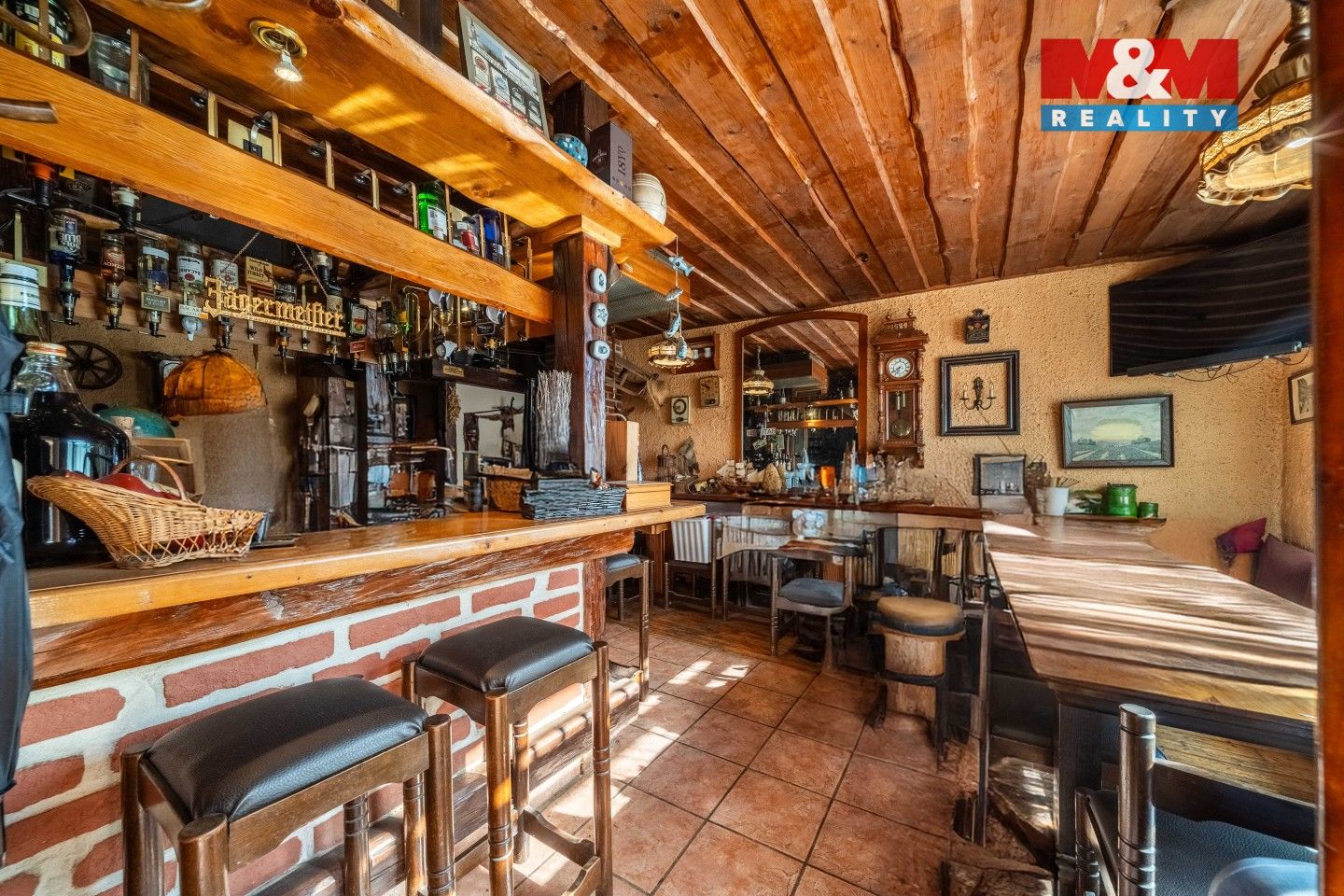 Pronájem komerčního prostoru 300 m² - foto 9