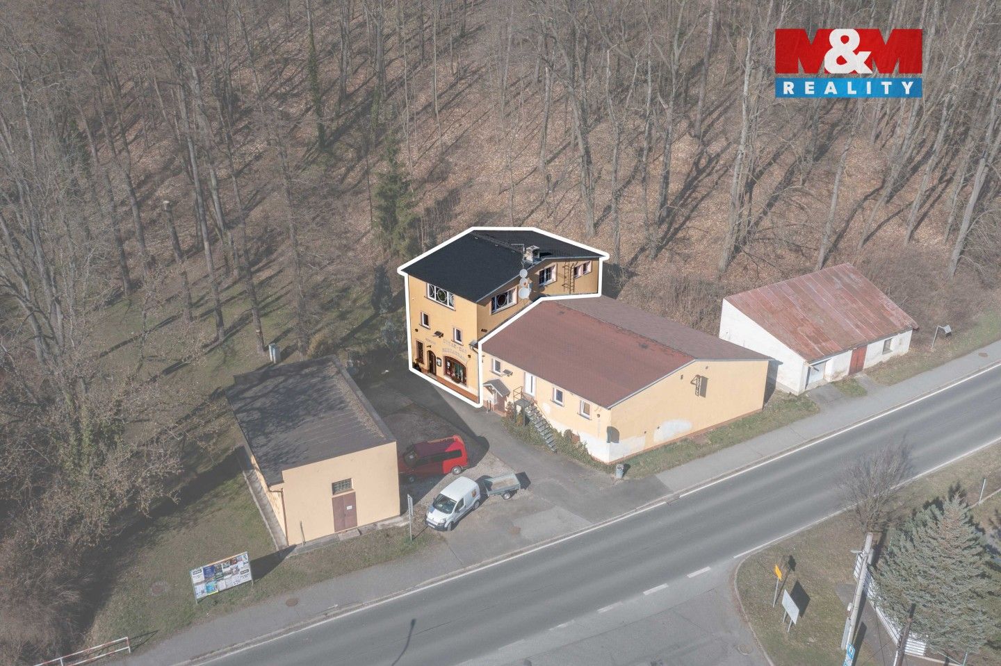 Pronájem komerčního prostoru 300 m² - foto 23
