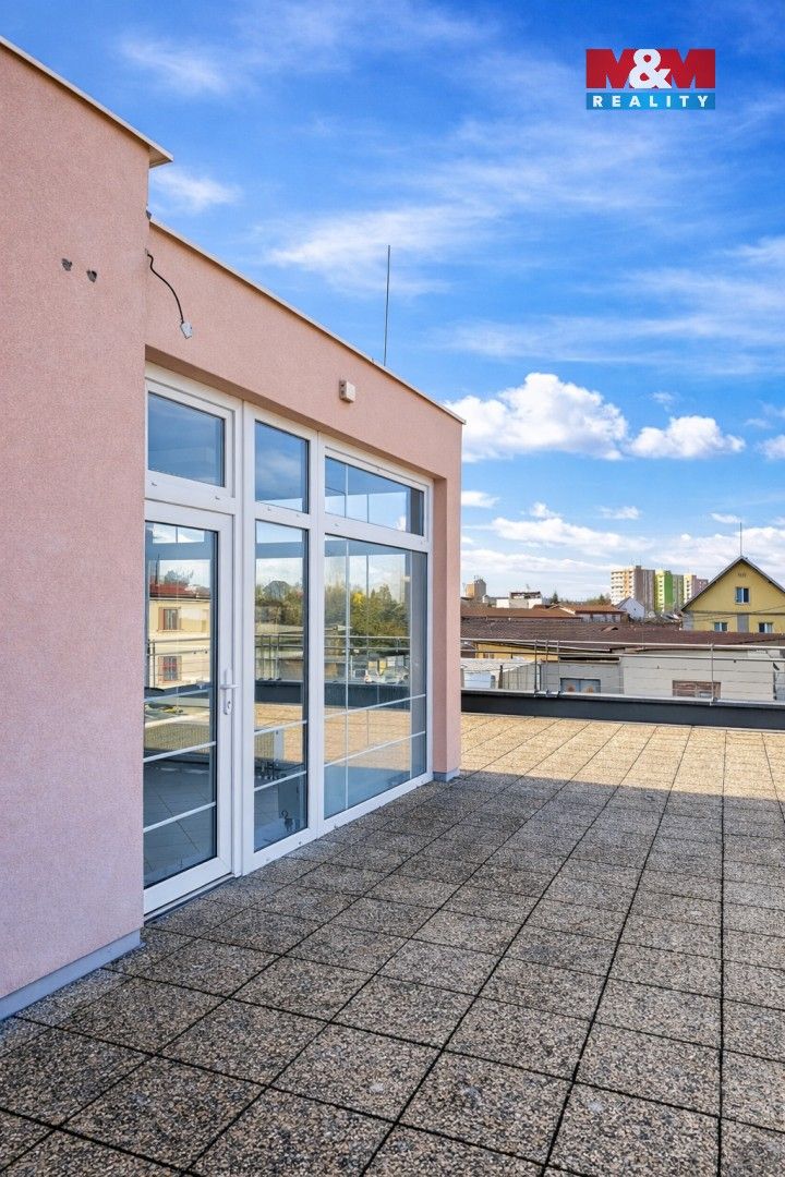 Pronájem komerčního prostoru 57 m² - foto 6